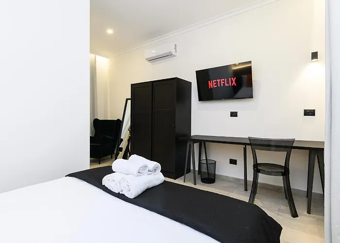 Vittorio Emanuele Art Suites
